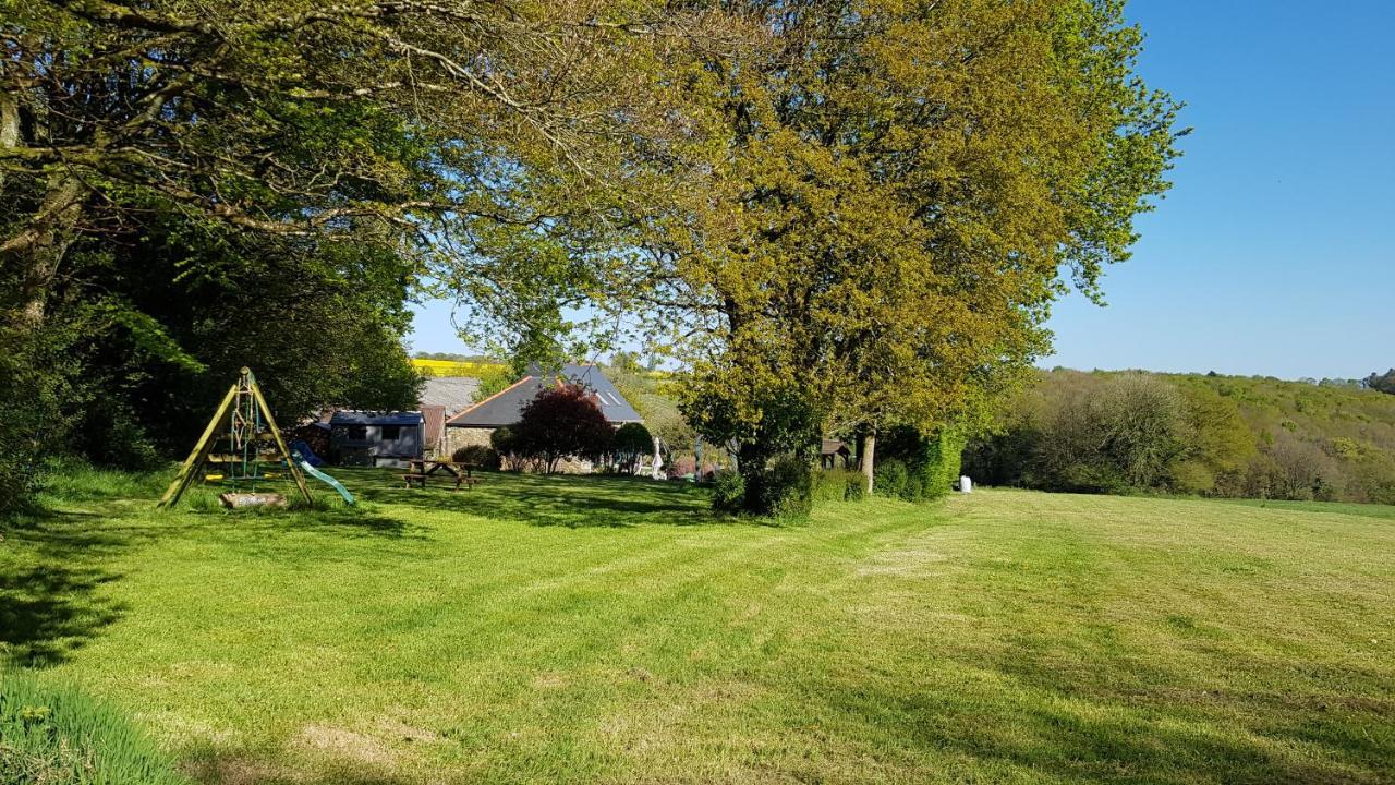 Callac Maroux Vian Country Cottage מראה חיצוני תמונה